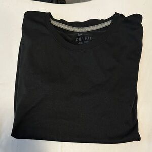 Nike Dri-FIT Women’s Black Tee
